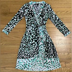 BCBGMaxAzria Green White Black Wrap Abstract Ruffle Dress
